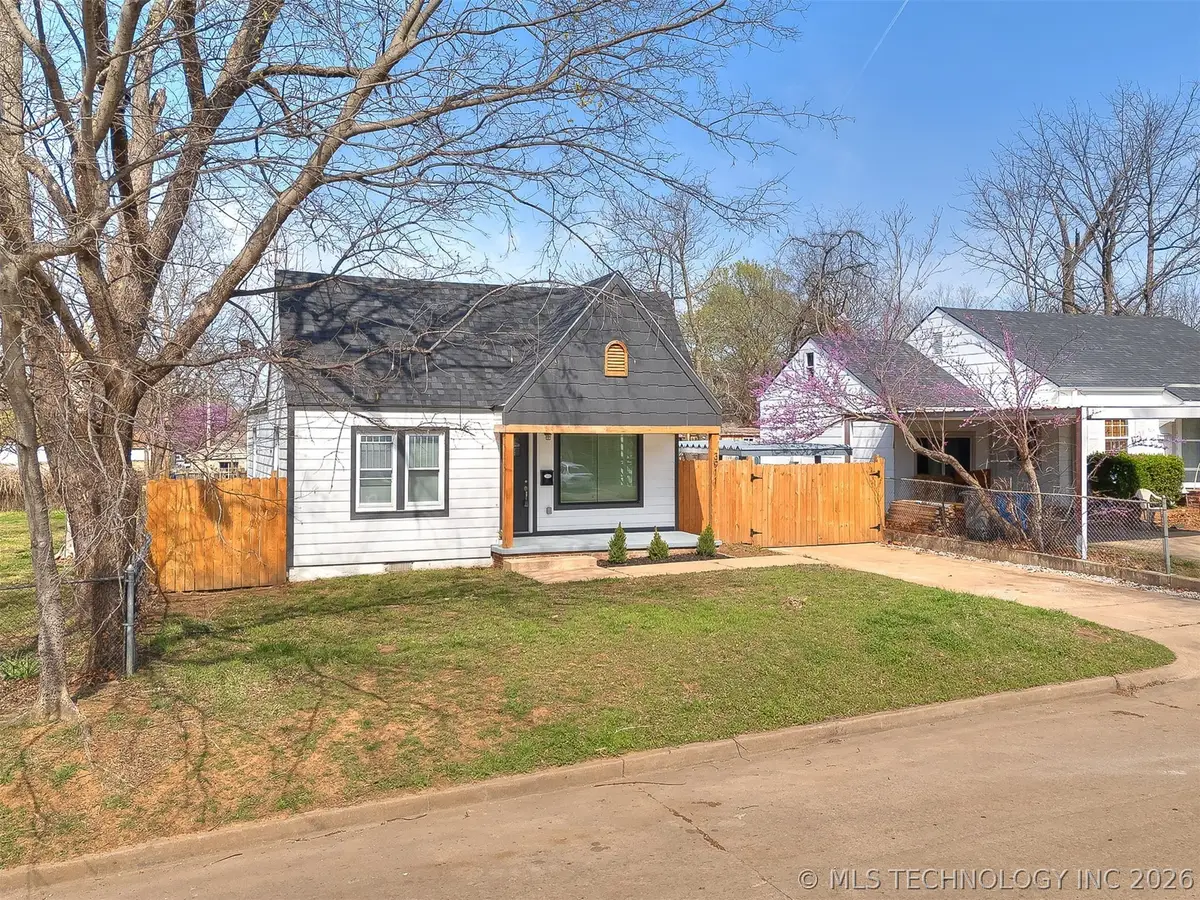 3911 E Admiral Court, Tulsa, OK 74115 - #1