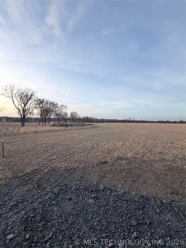 7867 Homestead Drive, Mounds, OK 74047