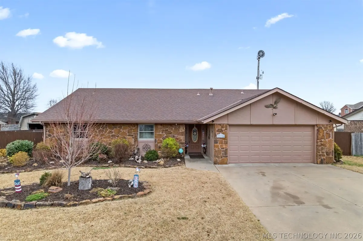 508 Clark Road, Bartlesville, OK 74006 - #1