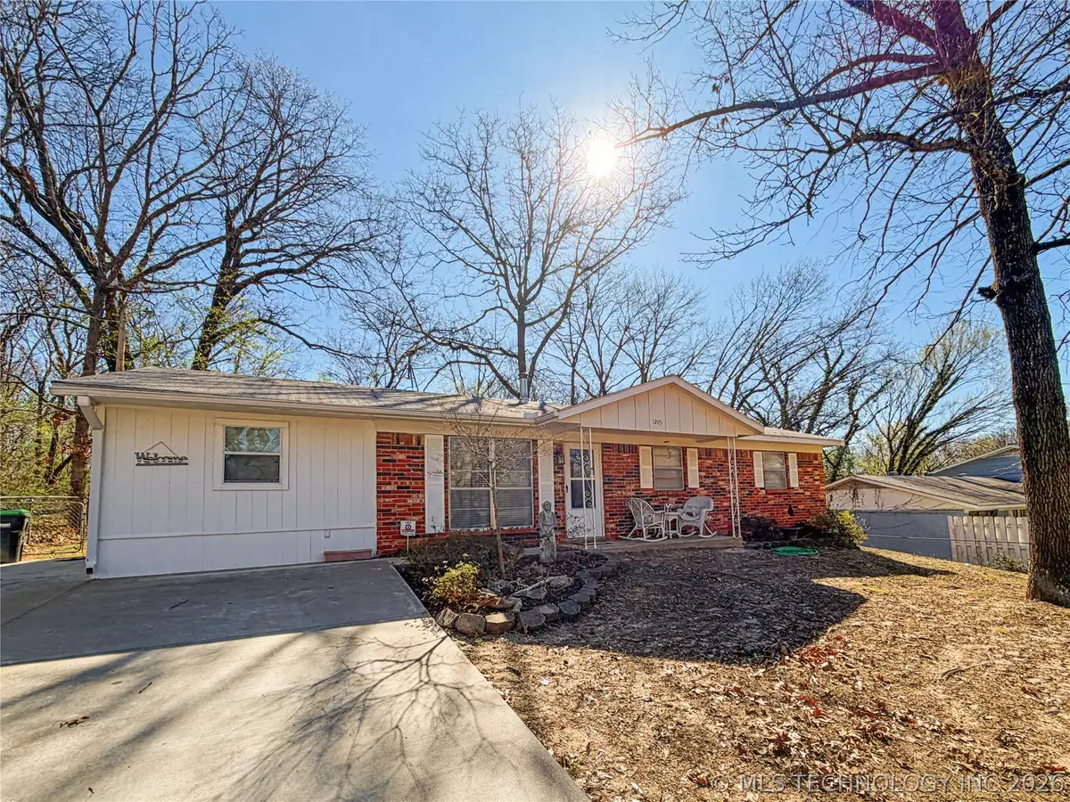 1205 Jay Lane, Tahlequah, OK 74464 - #1