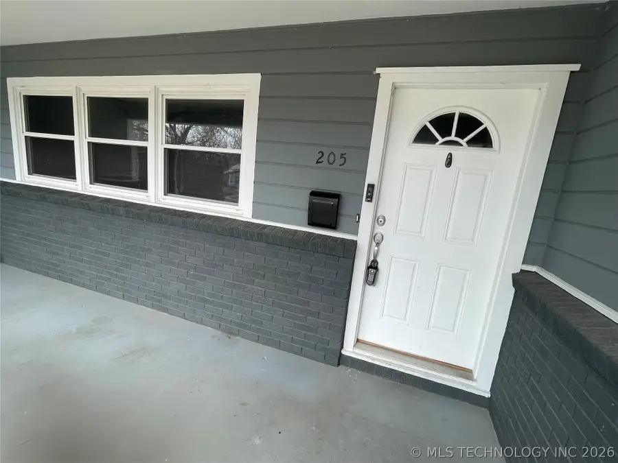 205 W Kaw Avenue, Cleveland, OK 74020 - #3