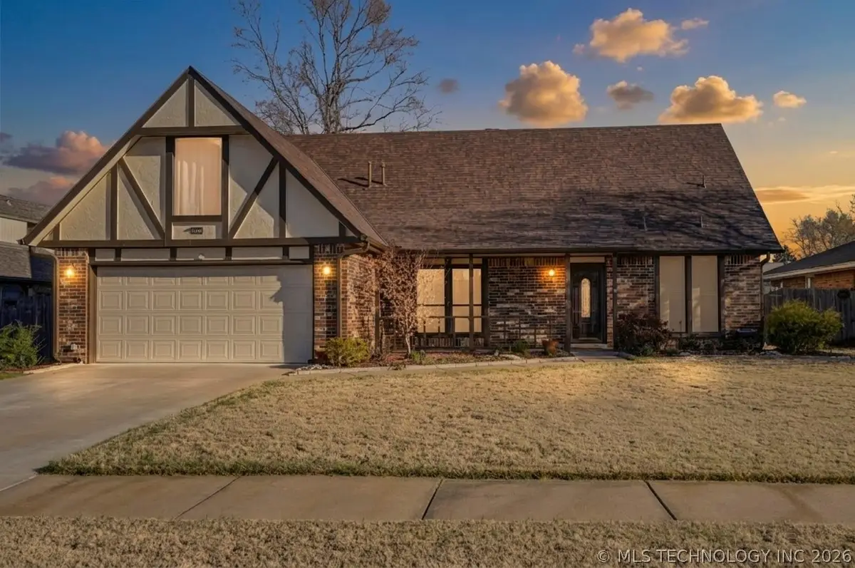 2224 W Louisville Street, Broken Arrow, OK 74012 - #1