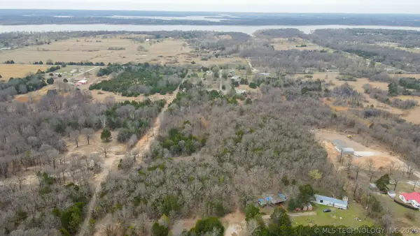 000 S Peninsula Drive, Cleveland, OK 74020