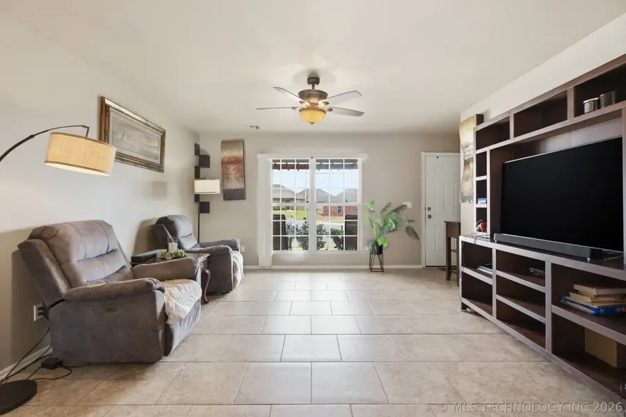 2503 Hunters Court, Claremore, OK 74019 - #3