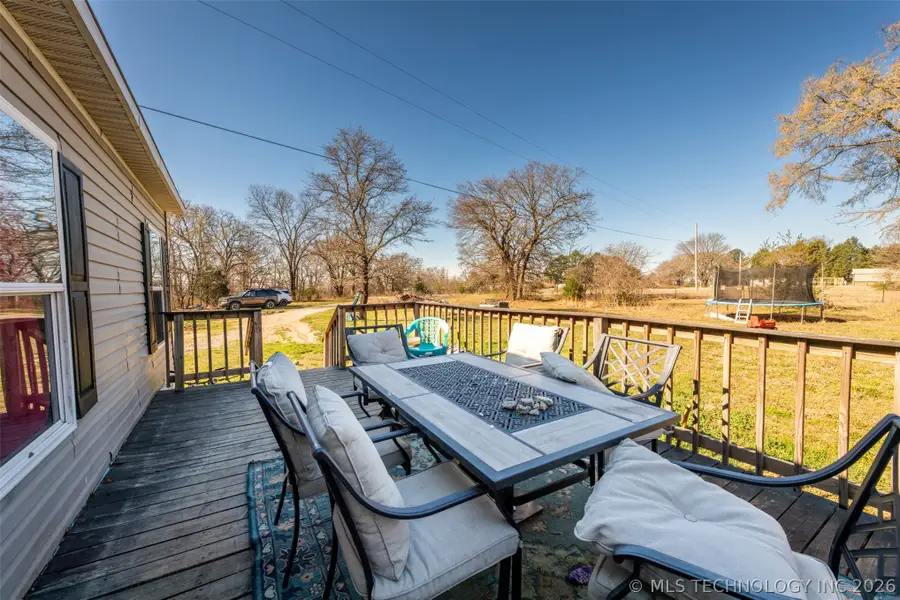 9554 N 234 Road, Beggs, OK 74421 - #2