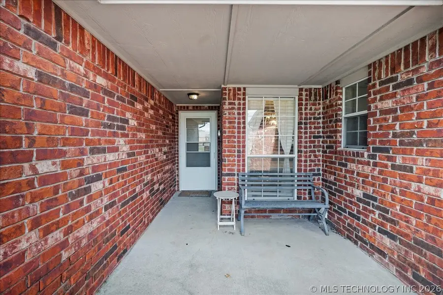 11822 N 107th East Avenue, Collinsville, OK 74021 - #3