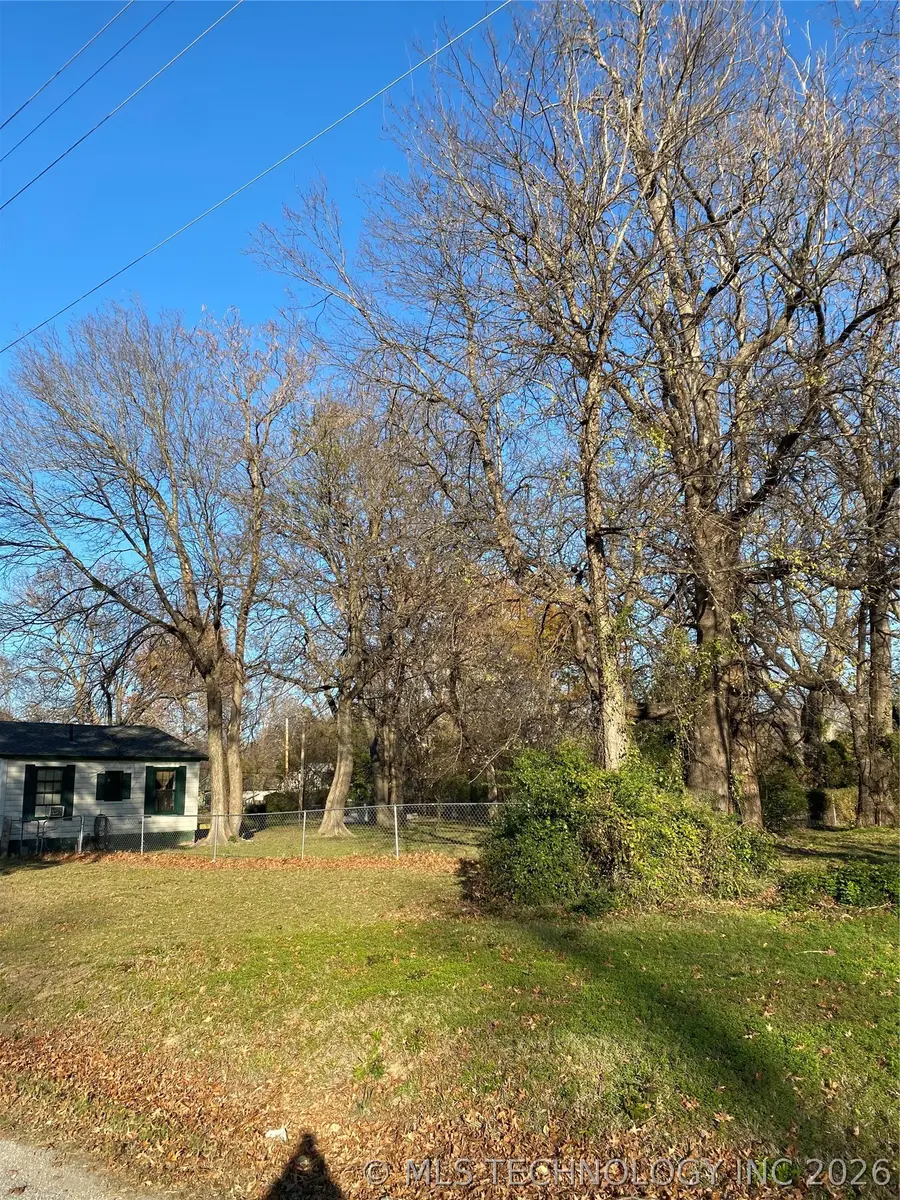 601 Porter Avenue, Okmulgee, OK 74447 - #3