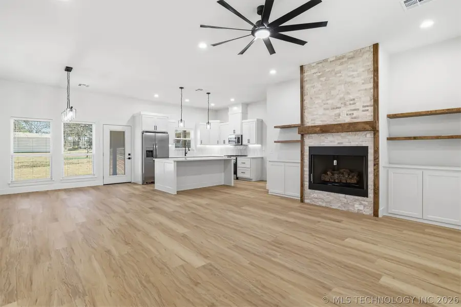 1906 Boxer Lane, Durant, OK 74701 - #3