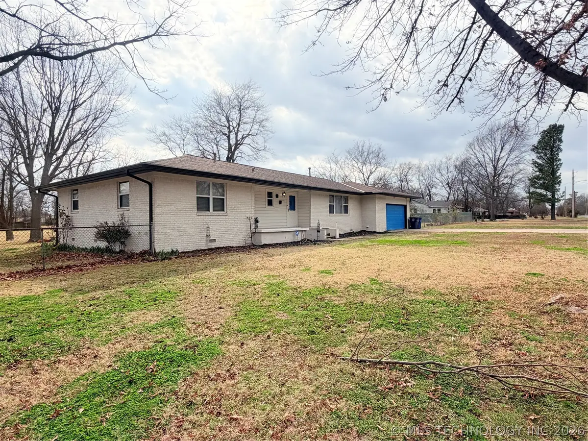 8726 E 14th Street, Tulsa, OK 74112 - #1