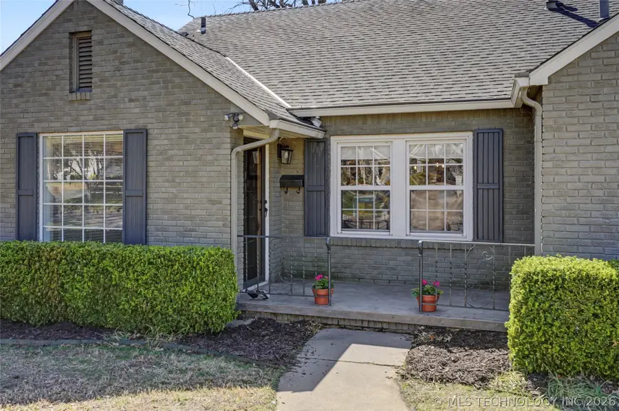 2432 E 25th Place, Tulsa, OK 74114 - #2