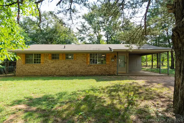 207 SE K, Antlers, OK 74523