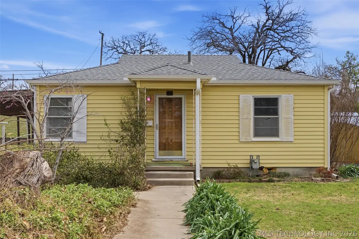 911 N Roosevelt Avenue, Sand Springs, OK 74063 - #1