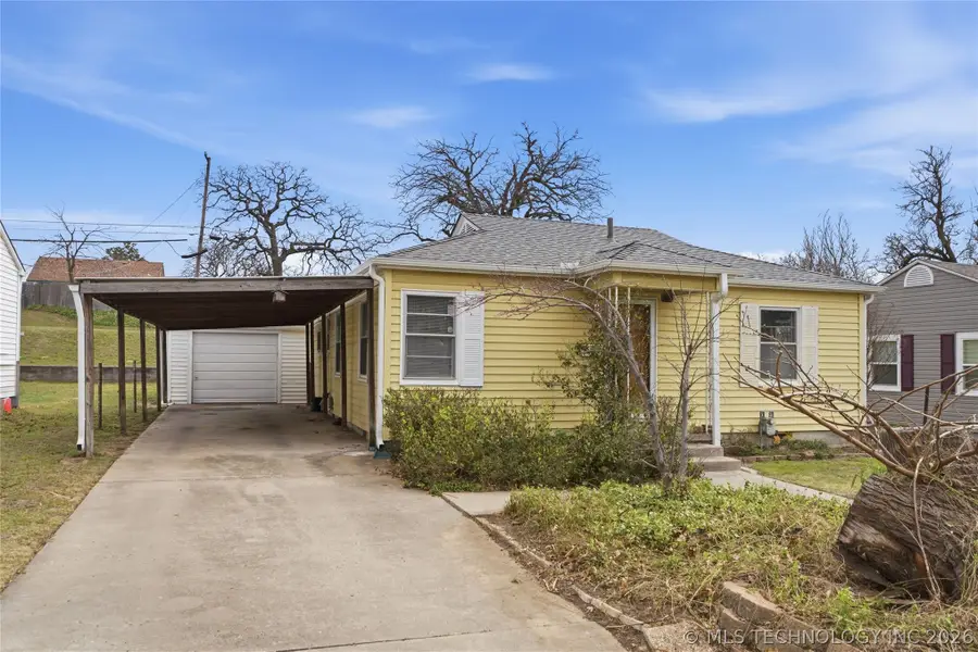 911 N Roosevelt Avenue, Sand Springs, OK 74063 - #2