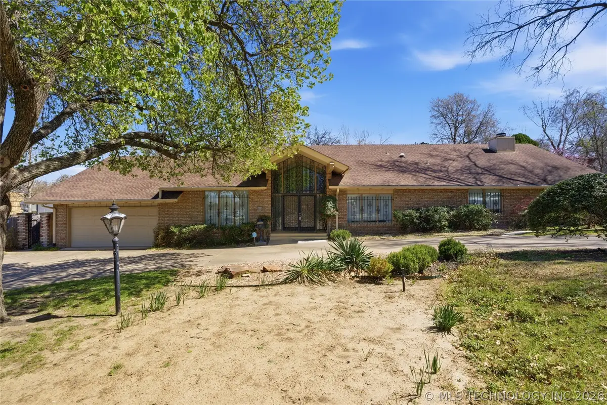 6271 S Jamestown Avenue, Tulsa, OK 74136 - #1