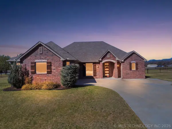 16144 S 251st East Avenue, Coweta, OK 74429