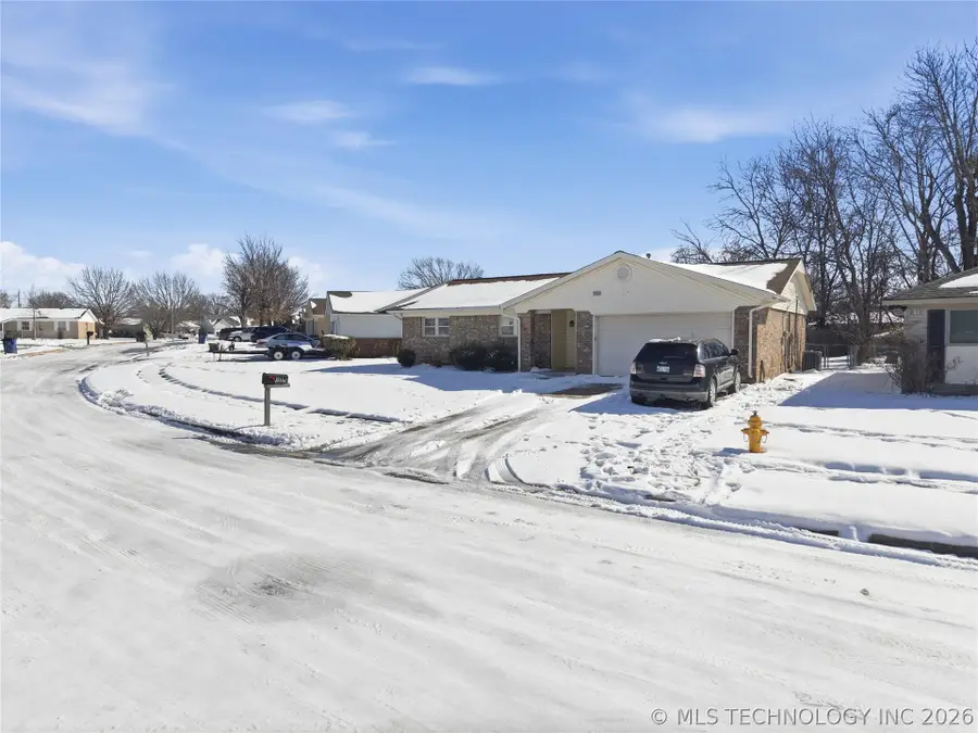 11804 E 28th Street, Tulsa, OK 74129 - #3