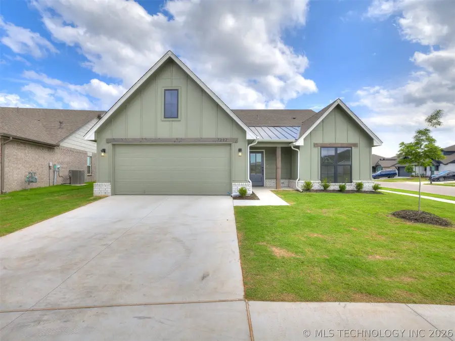 13512 N 60th East Place, Collinsville, OK 74021 - #2