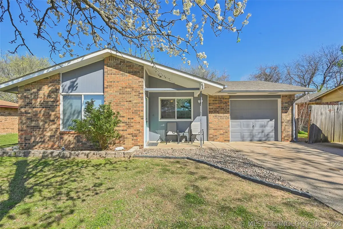 109 E 149th Street, Glenpool, OK 74033 - #1