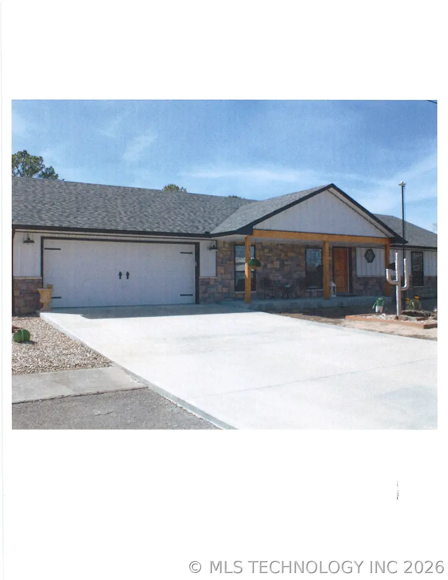 615 Grand Avenue, Stuart, OK 74570 - #3