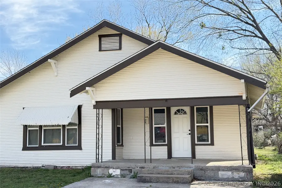 811 S Taft Avenue, Okmulgee, OK 74447 - #2