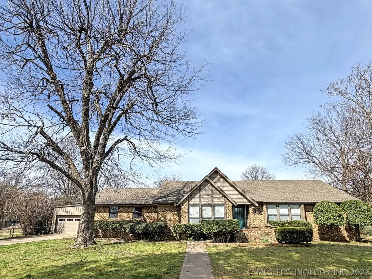 445 E Keetoowah Street, Tahlequah, OK 74464 - #1