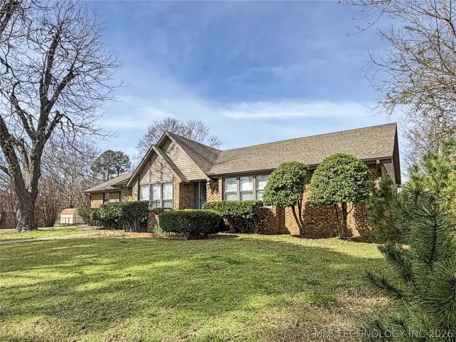 445 E Keetoowah Street, Tahlequah, OK 74464 - #2