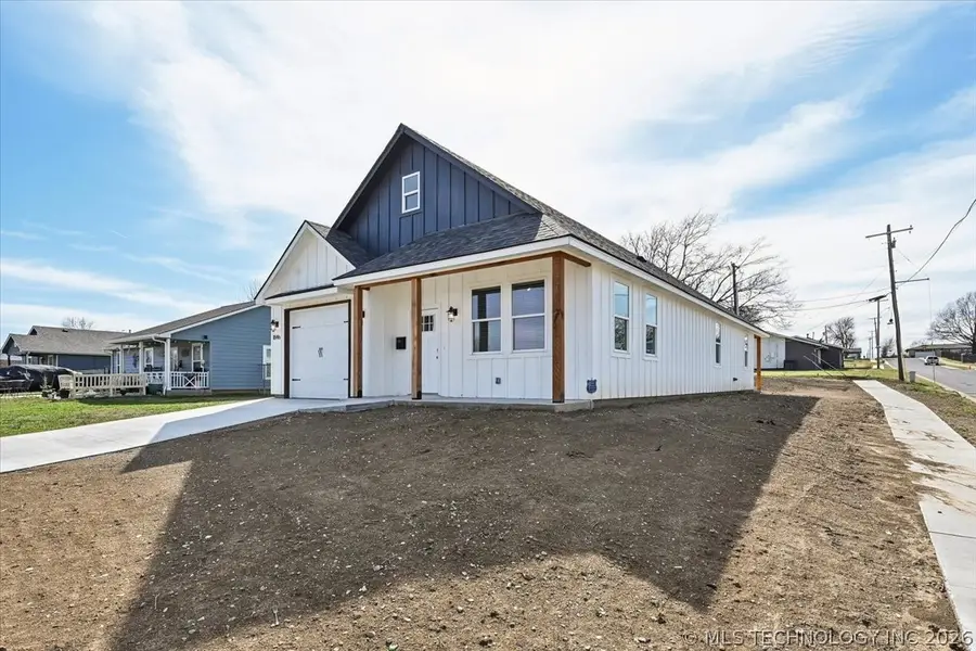 1846 N Utica Avenue, Tulsa, OK 74110 - #2