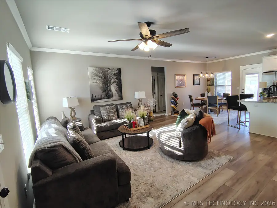 306 N Frisco Street, Catoosa, OK 74015 - #3