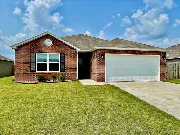 8501 E 162nd Street S, Bixby, OK 74008