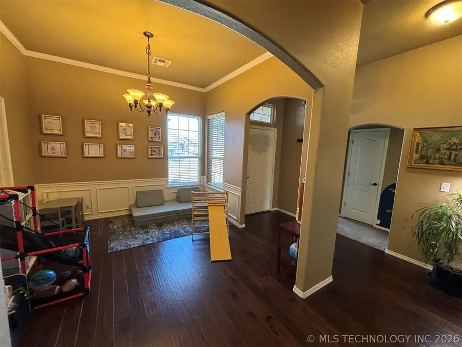 3309 E Hudson Street, Broken Arrow, OK 74014 - #3