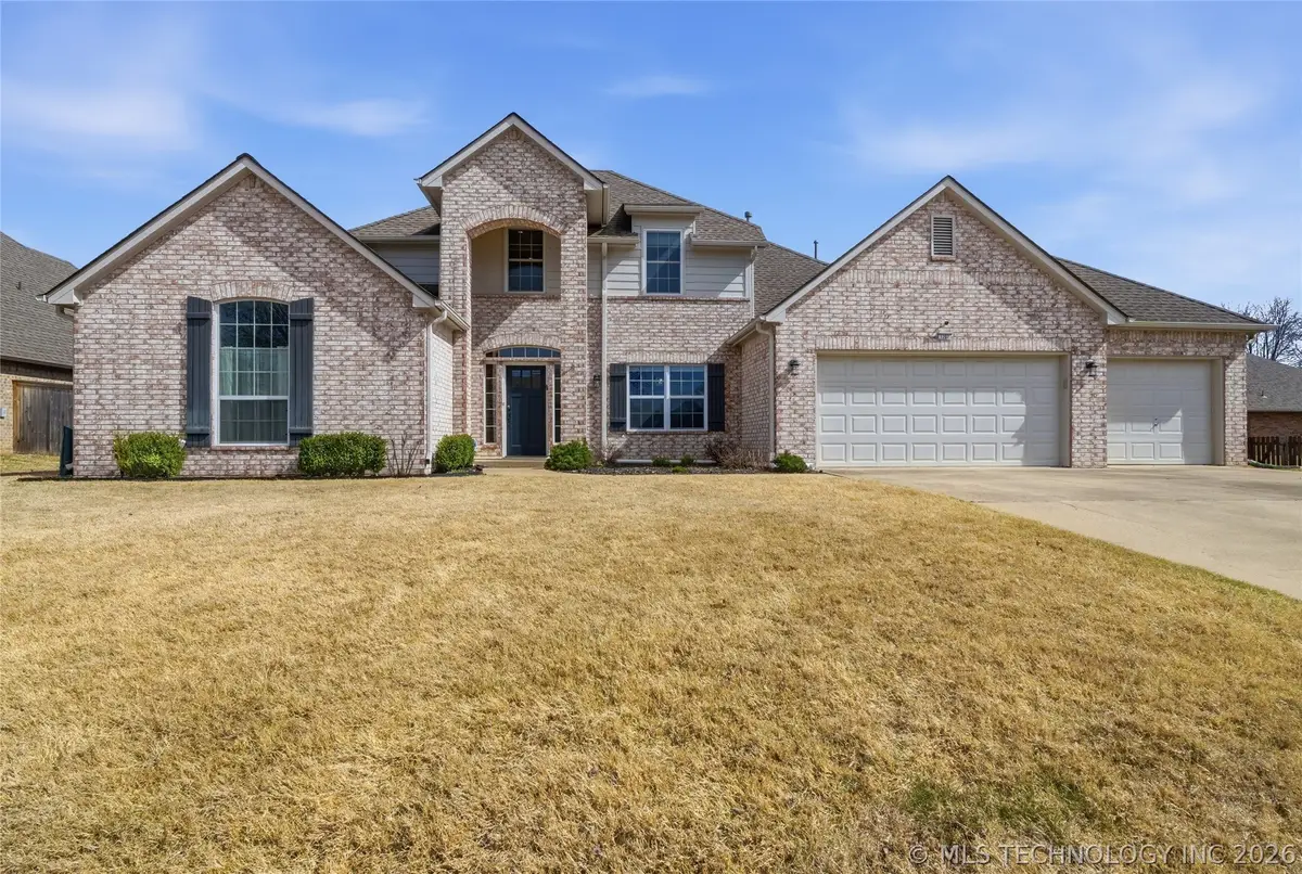 1202 Fairway Street, Claremore, OK 74019 - #1