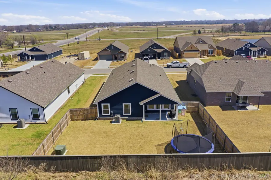 12508 N 134th East Avenue, Collinsville, OK 74021 - #3