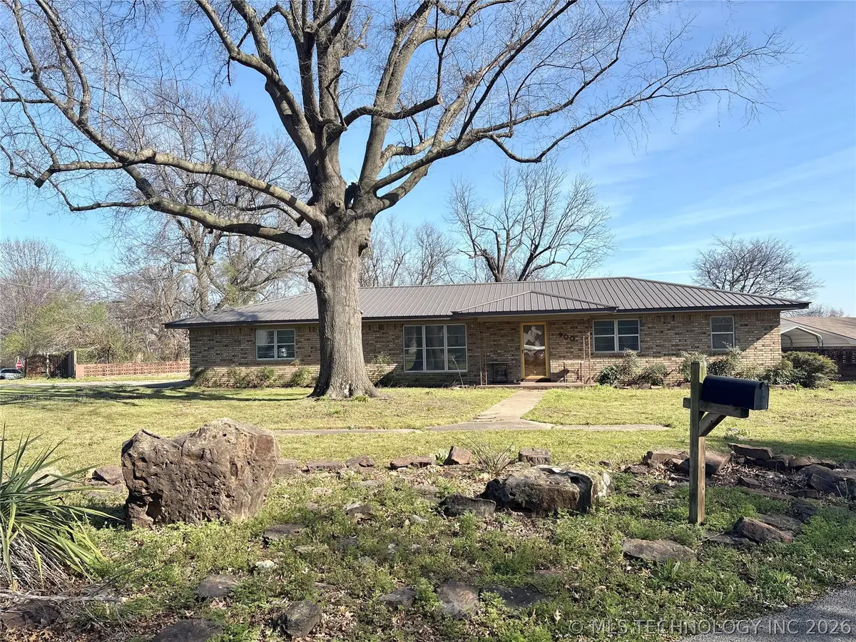 900 SW 3rd Street, Checotah, OK 74426 - #1