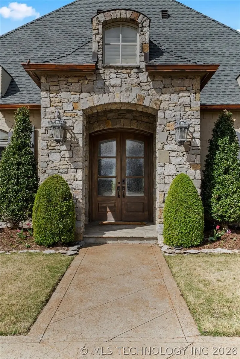 10616 S Forest Avenue, Jenks, OK 74037 - #3