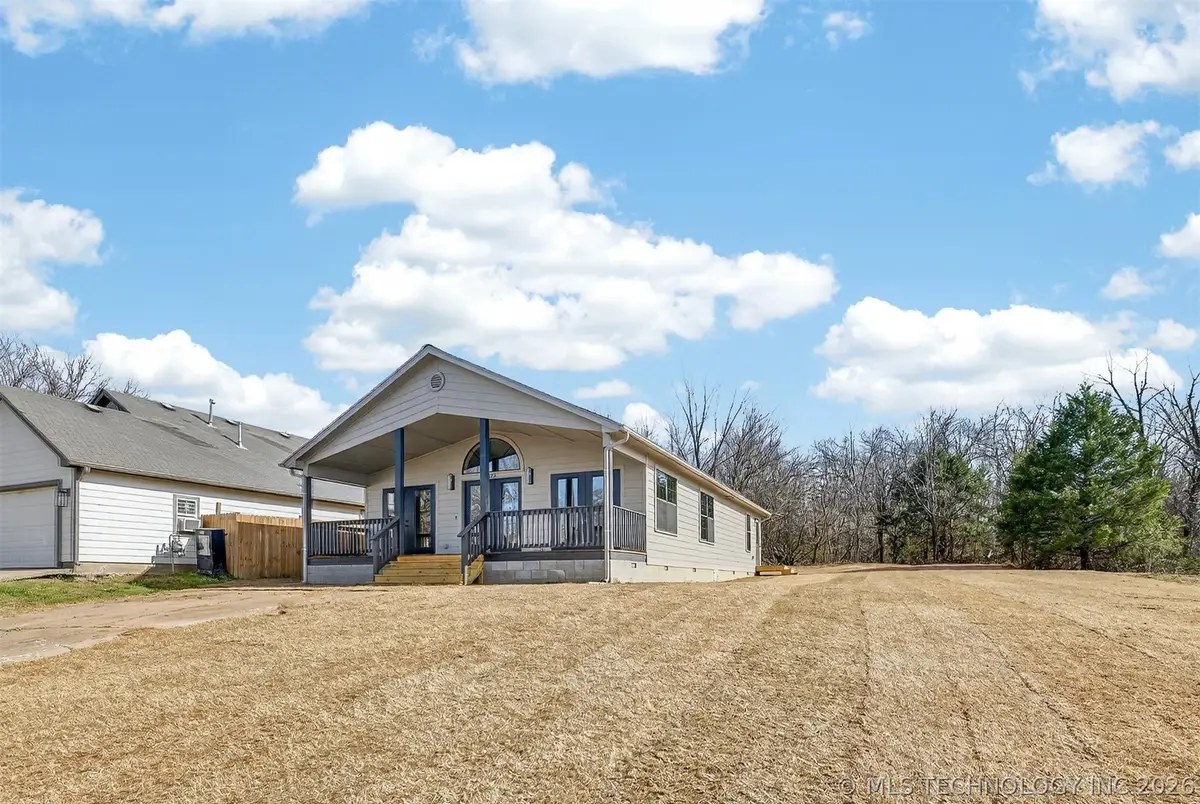 2102 W 58th Street, Tulsa, OK 74107 - #1