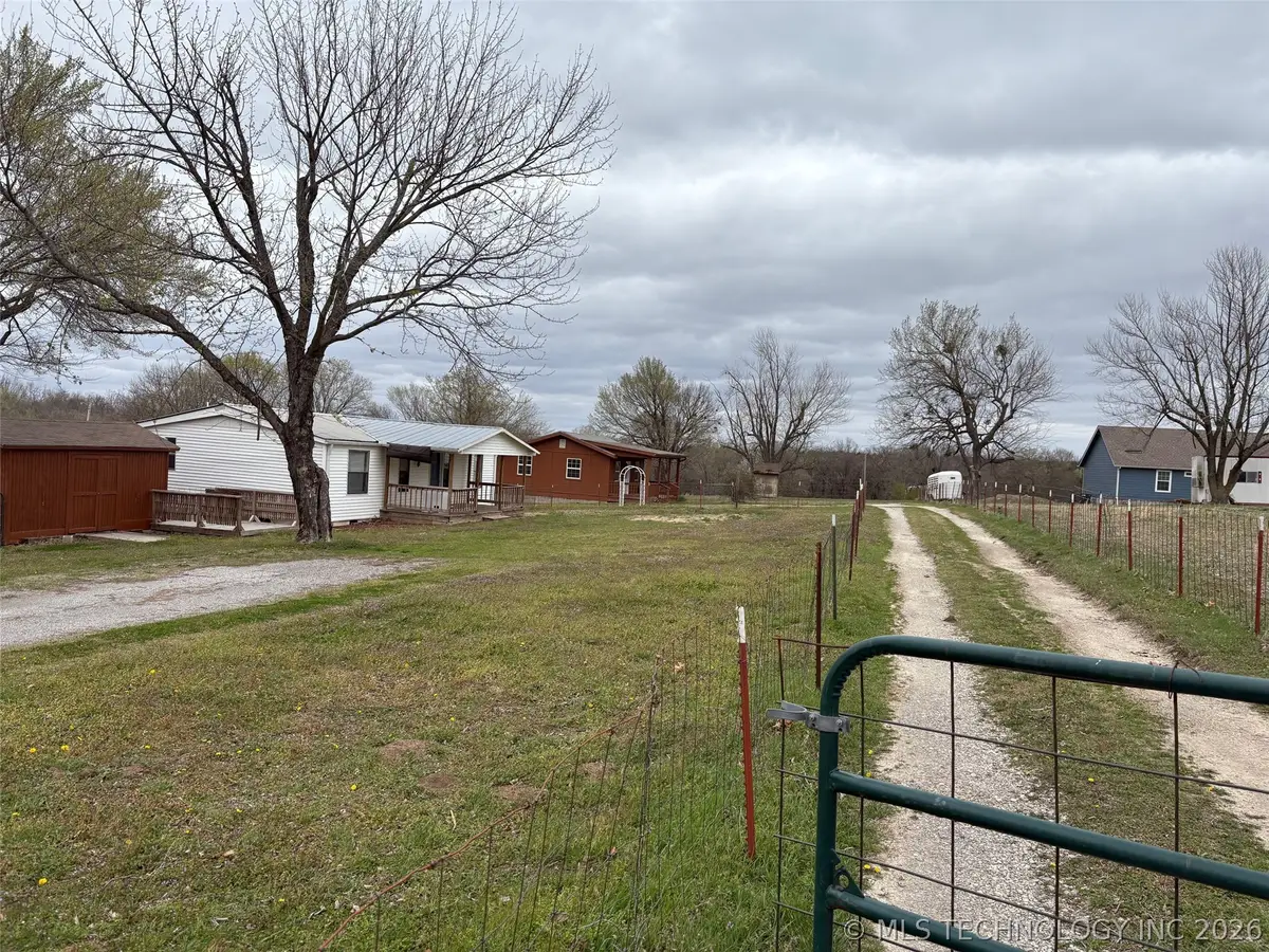 3537 N 35th Avenue W, Tulsa, OK 74127 - #1