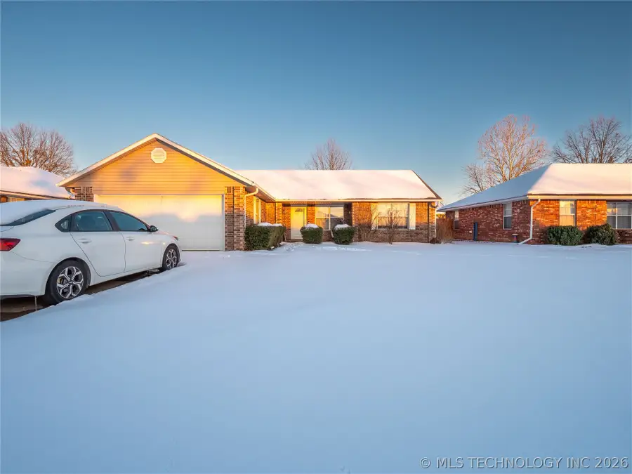 2208 Green Meadows, McAlester, OK 74501 - #2