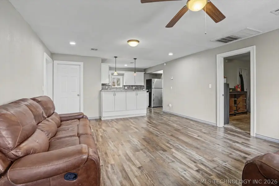 26 S Urbana Street, Tulsa, OK 74112 - #3