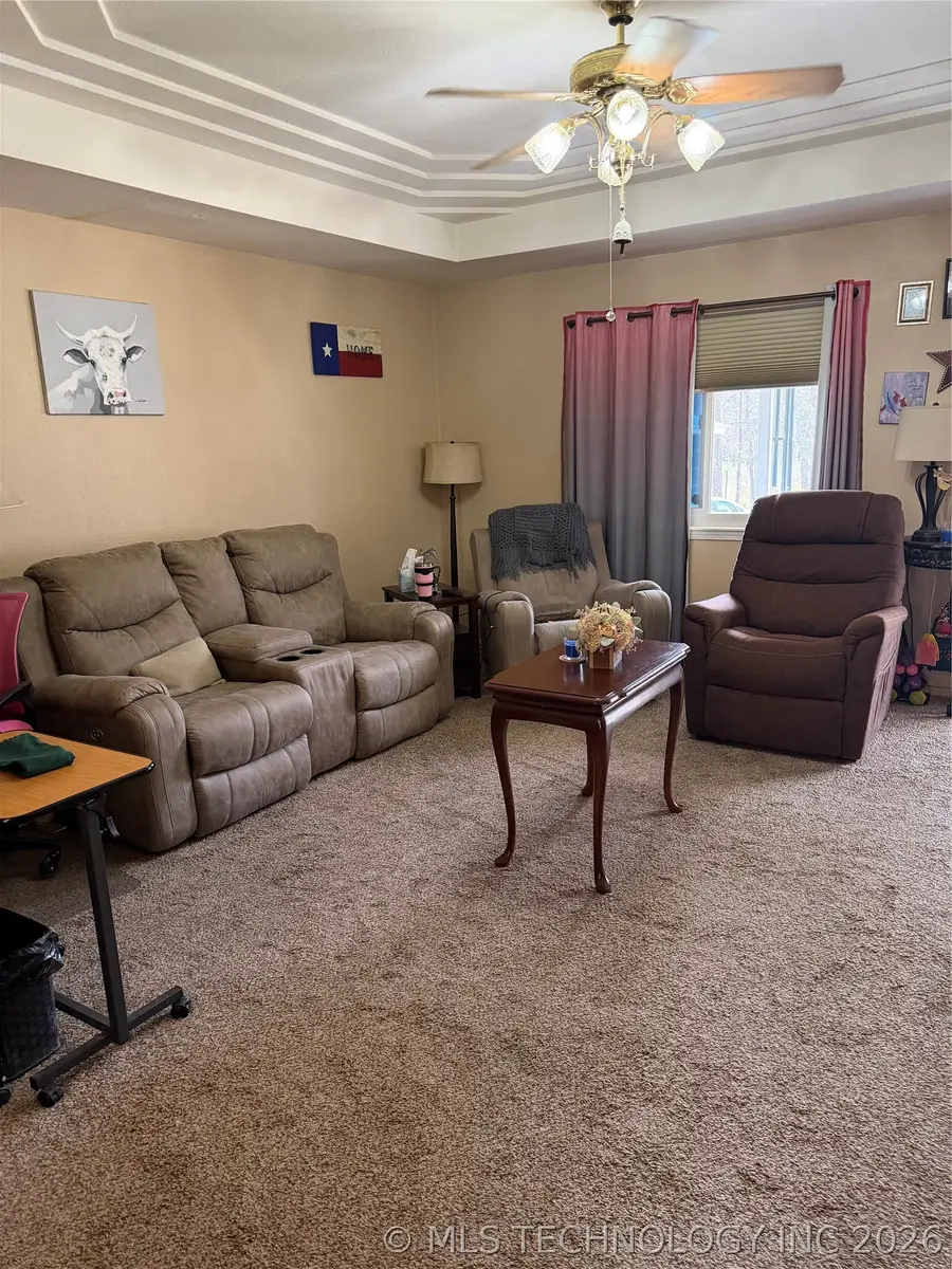 718 Brenner Avenue, Pawhuska, OK 74056 - #3