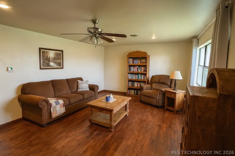 608 Mayall, Marietta, OK 73448 - #2