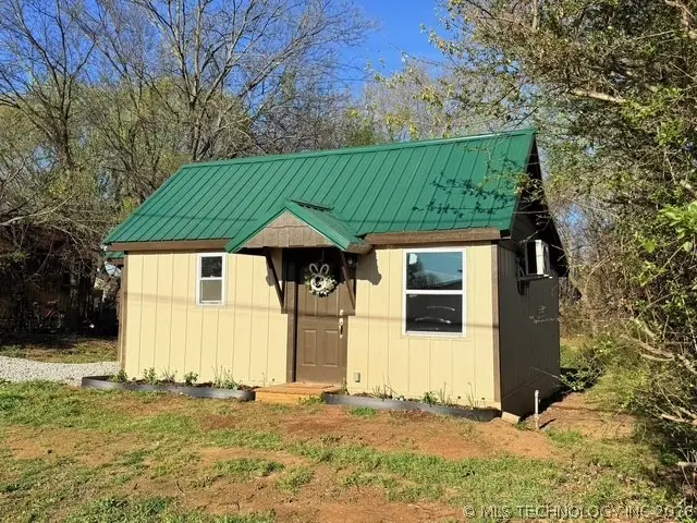 518 NW 6th Street, Checotah, OK 74426 - #1