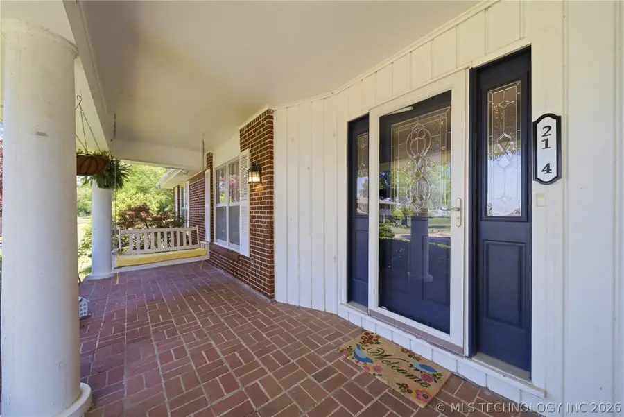 2114 Yale Avenue, Miami, OK 74354 - #3