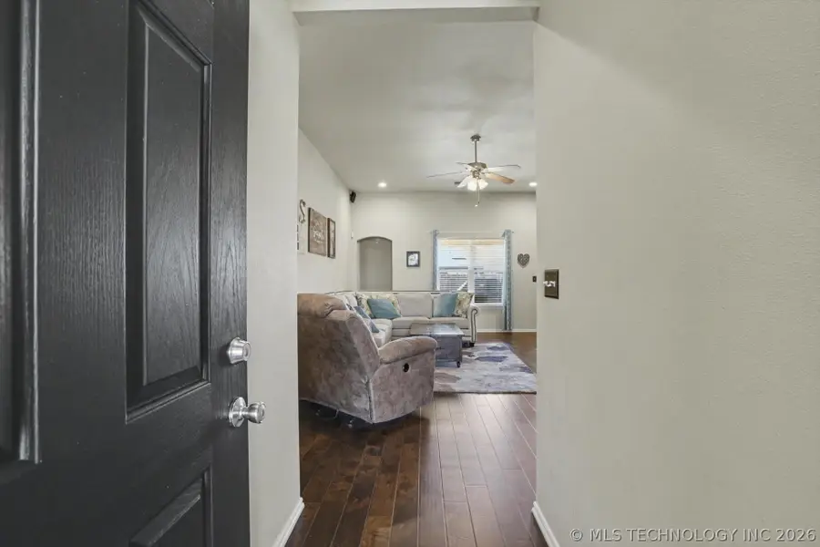 20316 E 43rd Street S, Broken Arrow, OK 74014 - #3