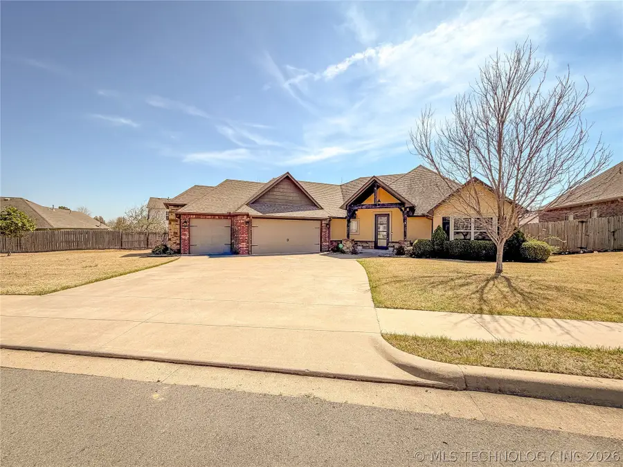 601 Kingston Place, Tahlequah, OK 74464 - #2