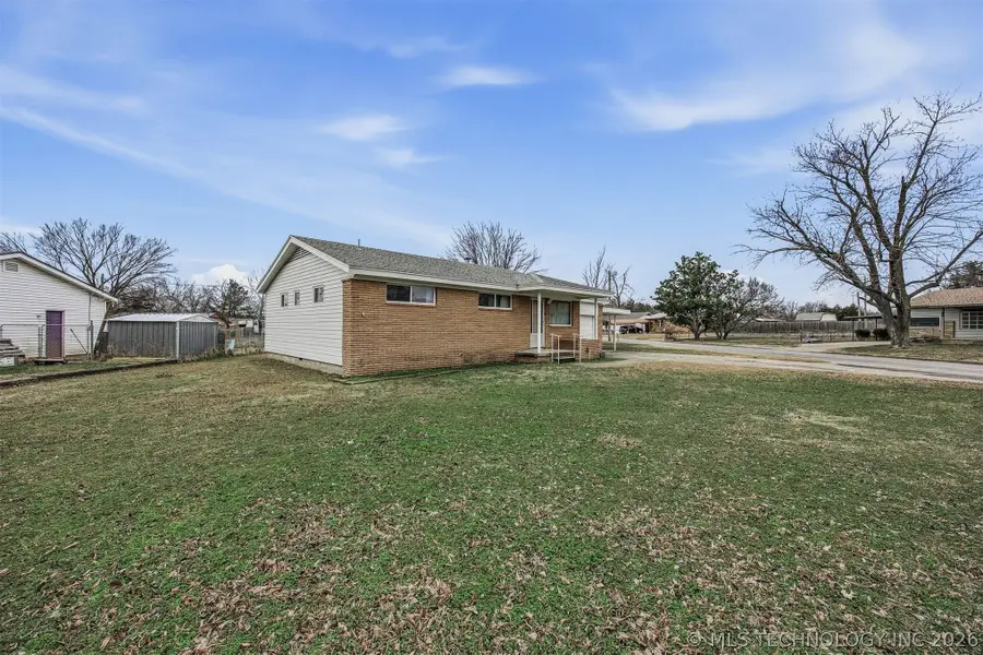 912 N Brady Drive, Hominy, OK 74035 - #3