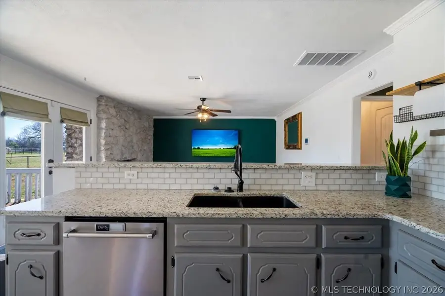 12139 N 121 East Avenue, Owasso, OK 74021 - #3