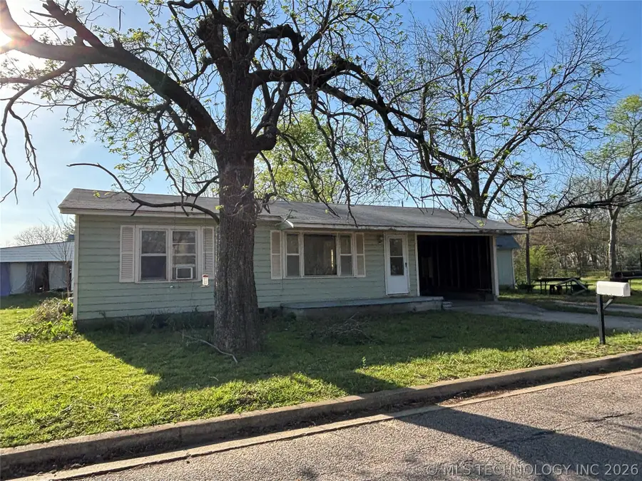 902 Roosevelt, Durant, OK 74701 - #2