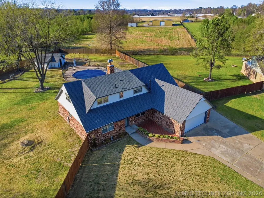 7204 S Warwick Street, Broken Arrow, OK 74014 - #3