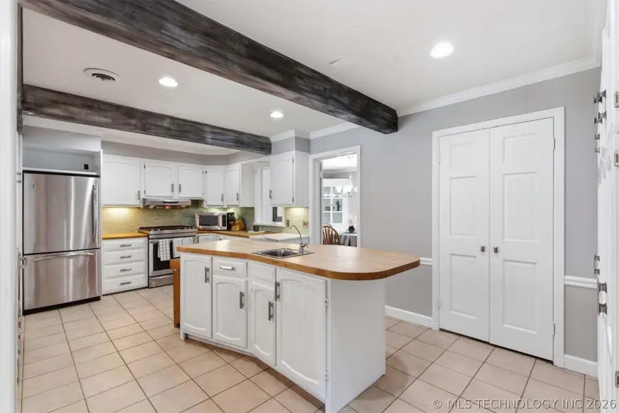 3334 S Wheeling Avenue, Tulsa, OK 74105 - #3