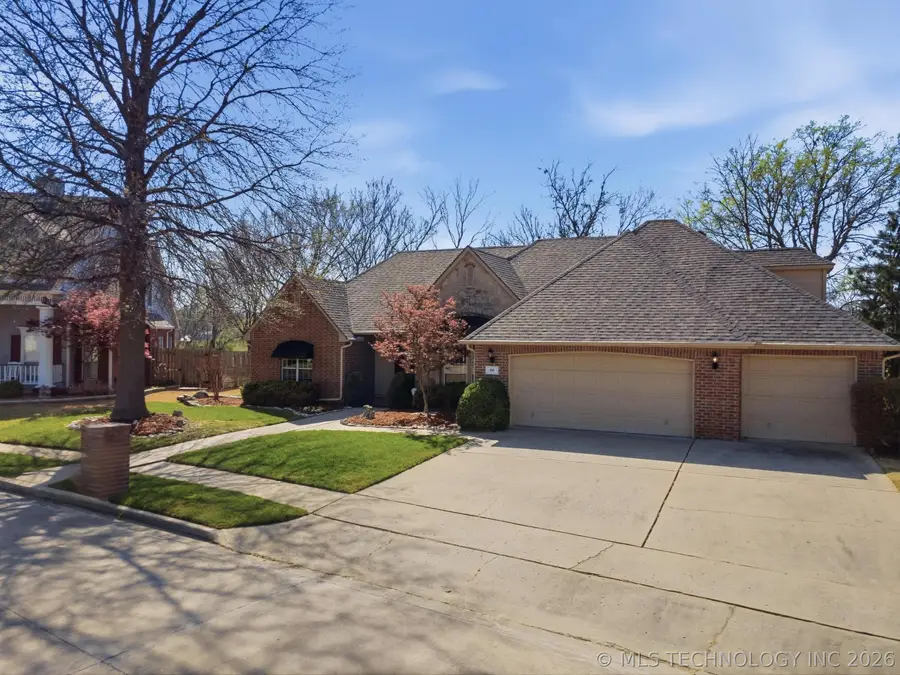 106 S 67th East Avenue, Broken Arrow, OK 74014 - #2